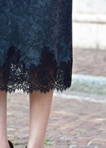 Gonna Velluto Inserto in Pizzo Alberta Ferretti