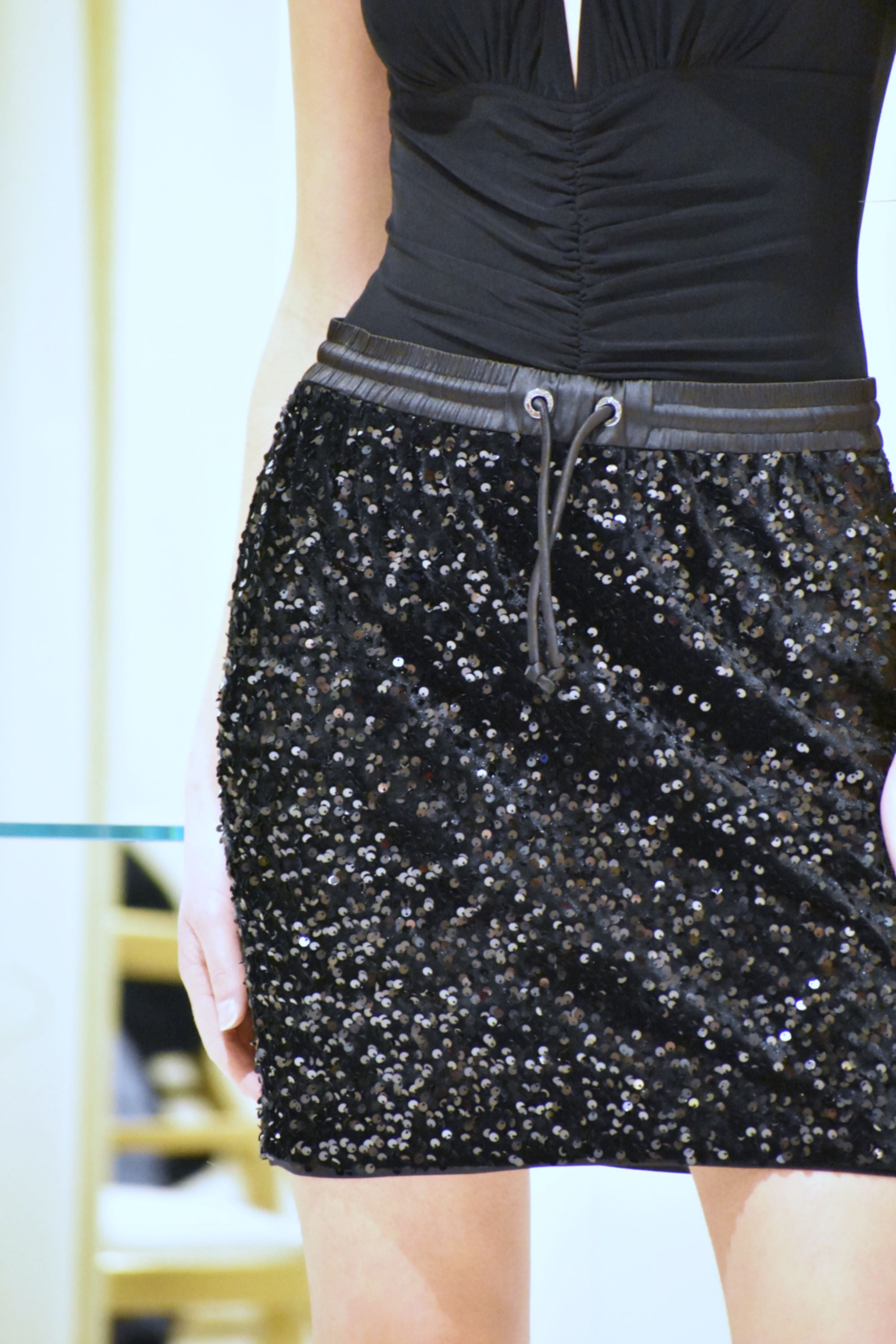 Mini Gonna in Paillettes Emporio Armani