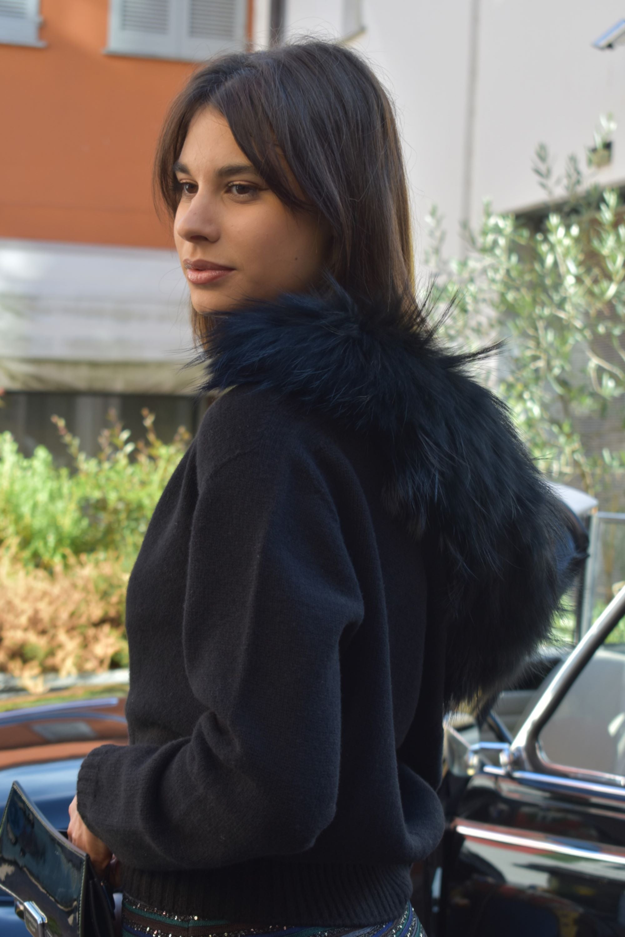 Cardigan Corto in Cashmere e Lana con Collo in Volpe