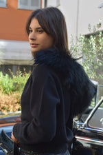 Cardigan Corto in Cashmere e Lana con Collo in Volpe