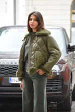 Bomber in Piuma ed Eco Montone Violanti