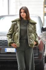 Bomber in Piuma ed Eco Montone Violanti