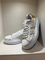 Sneaker in Pelle Platino Joann