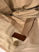Shopper in Rafia Ibeliv