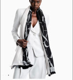 Stola Emporio Armani con  Logo Jacquard e Frange