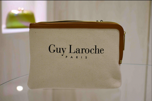 Borsa Clutch Guy Laroche Paris
